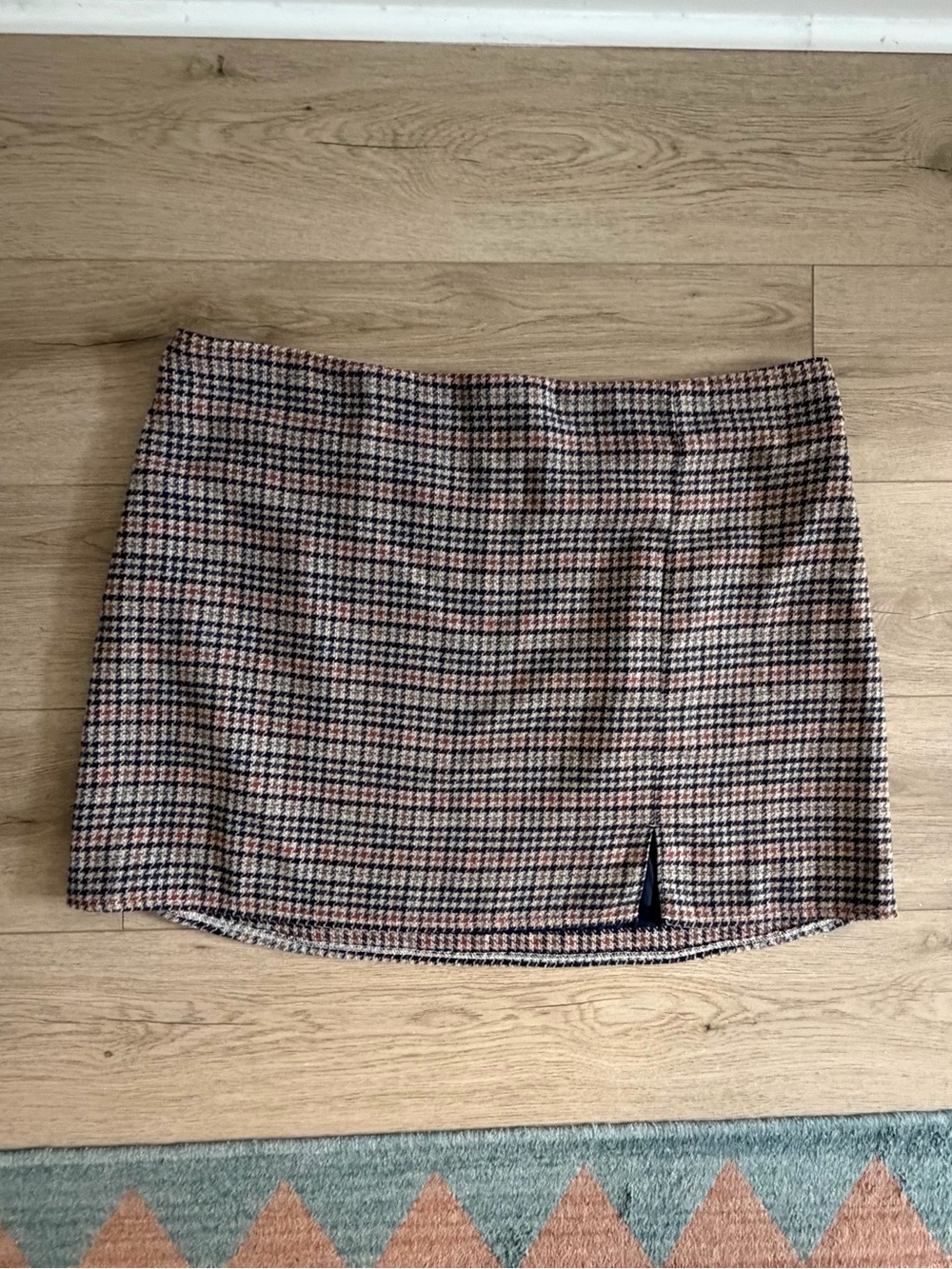 Old Navy Plaid Mini Skirt in Brown and Black